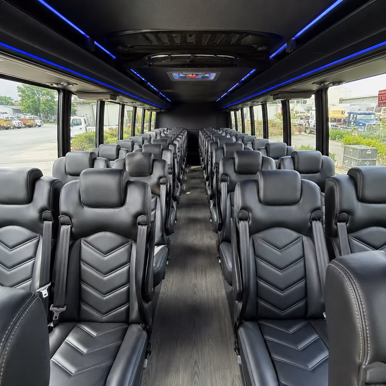 book the perfect ride for your next airport transfer 4
