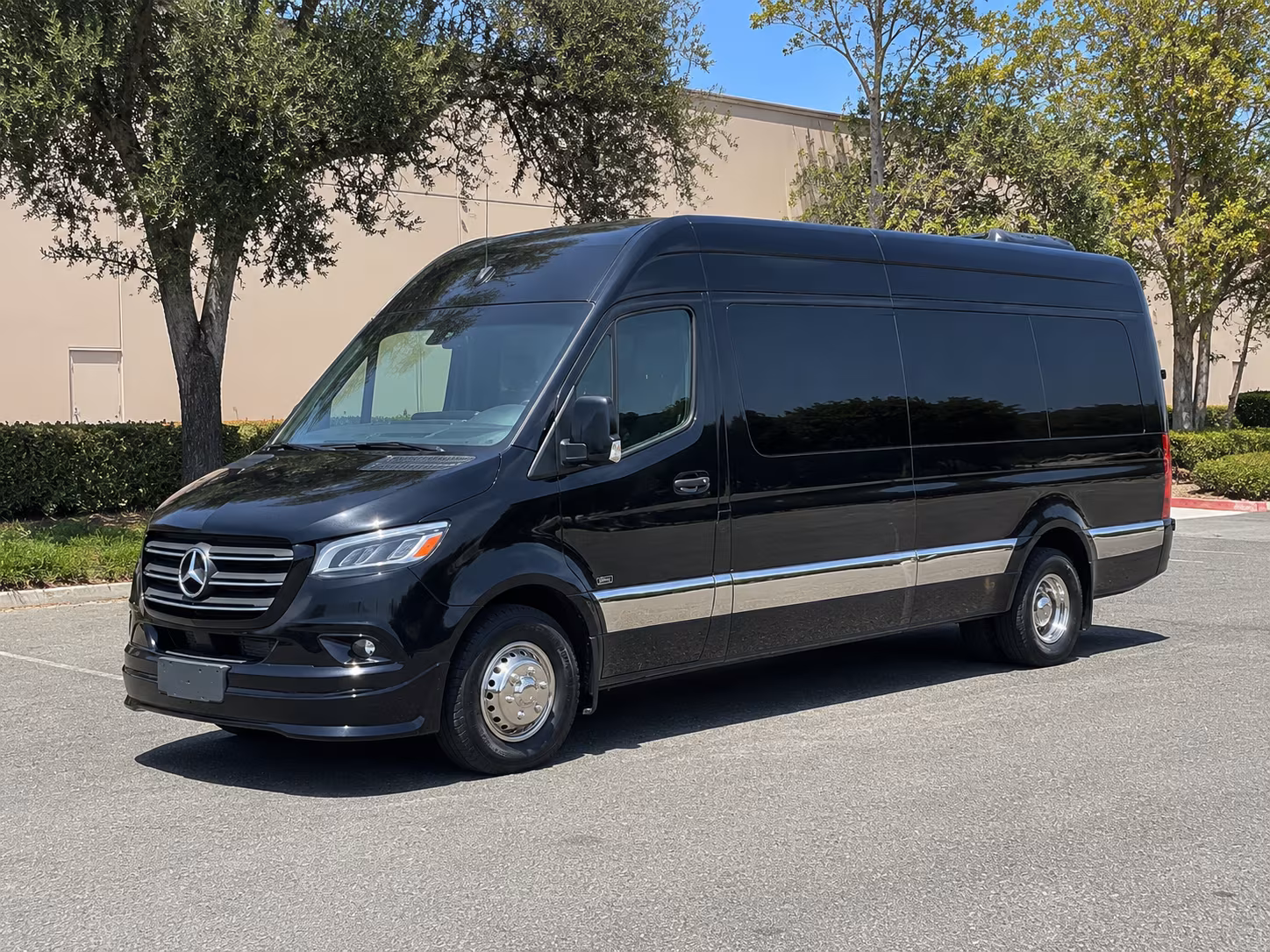 book the perfect ride for your next convention or trade show 4