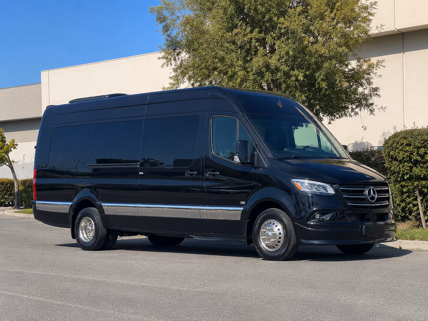 book the perfect ride for your next corporate event 1