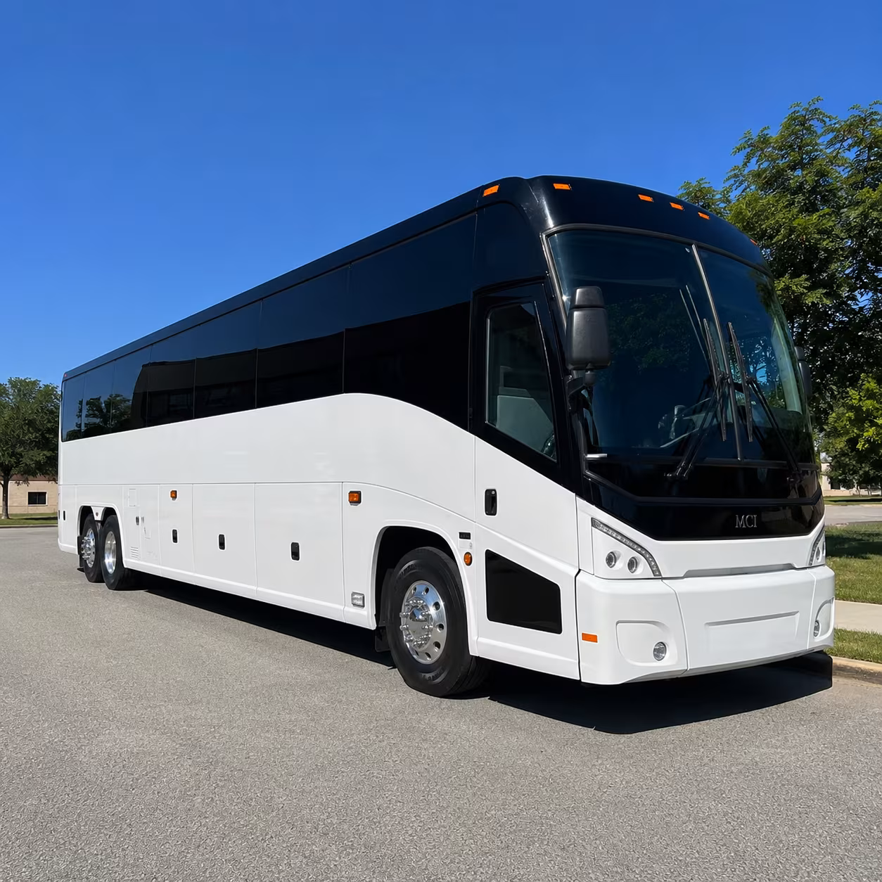 broken arrow 40 passenger charter bus