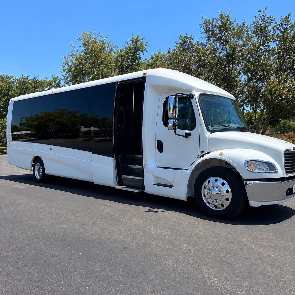 minibuses for off site meetings retreats and team building in eastern oklahoma