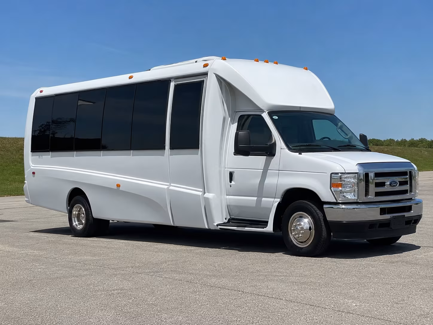 sports team and fan group buses to and from broken arrow