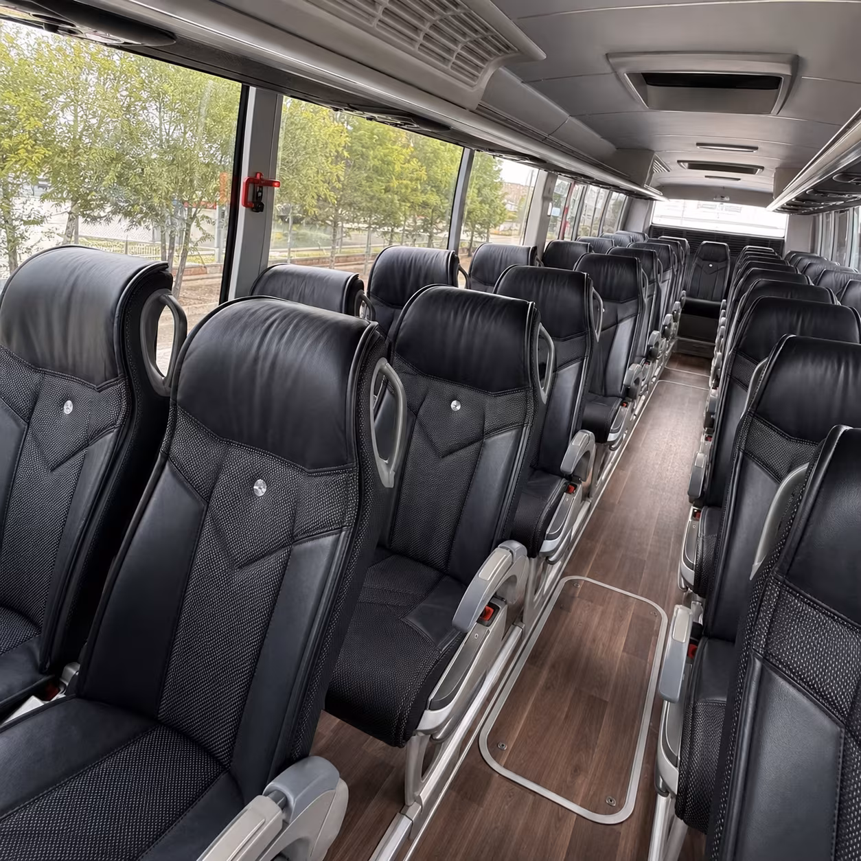 tulsa international airport tul charter bus rentals group transfers